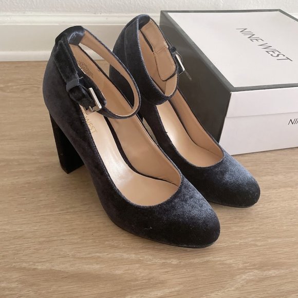 nine west Teal Velvet Heels Square Toe Vintage Ankle Strap dark navy pur… - Picture 1 of 4